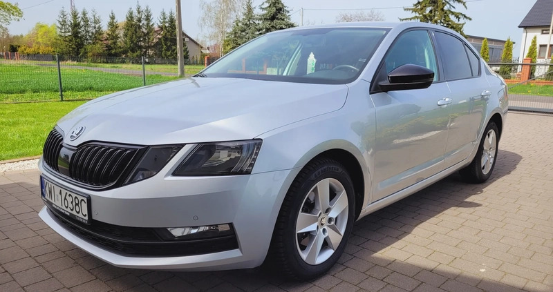 Skoda Octavia cena 59650 przebieg: 125500, rok produkcji 2019 z Koło małe 781